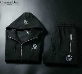 Picture of Dior SweatSuits _SKUDiorM-4XL24cn10027923